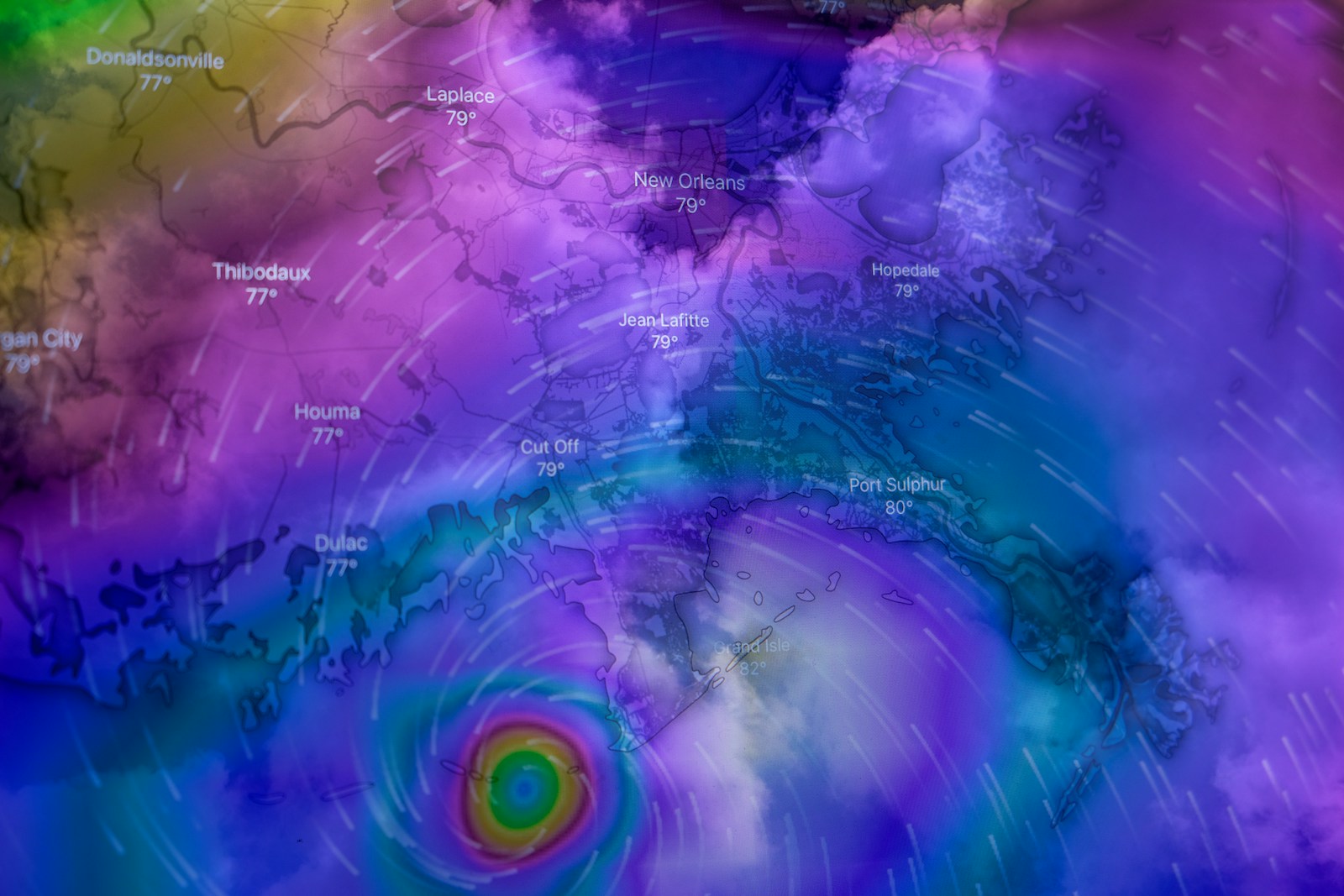 Hurricane Erin 2025: East Coast Faces Flooding, Rip Currents, and Evacuations